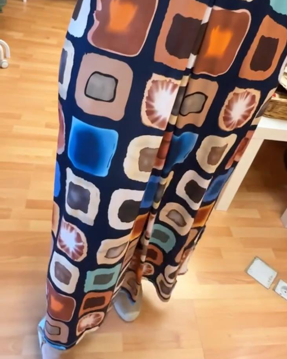 Robe ample imprimée sans manches à col V