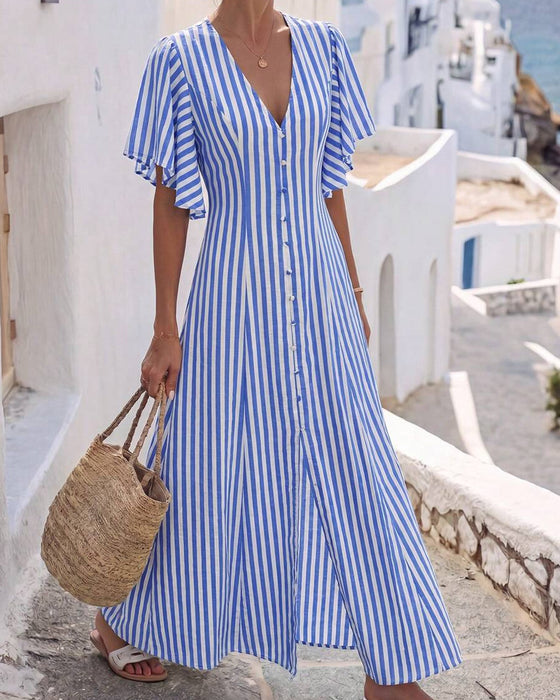 Robe Rayée Col V Bouton