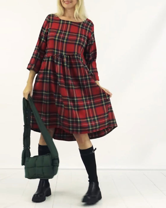 Robe décontractée à carreaux et col rond