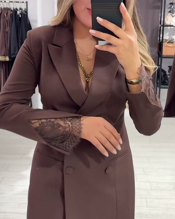 Robe À Col V Et Inserts Pour Le Travail