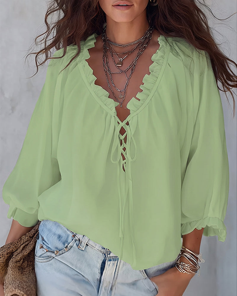 Blouse Col V Lacets