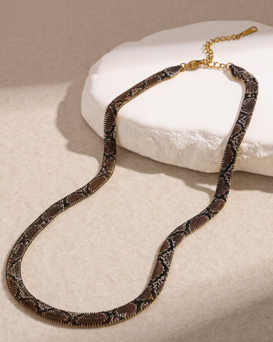 Collier Statement Serpent – Un Symbole de Mystère & de Pouvoir