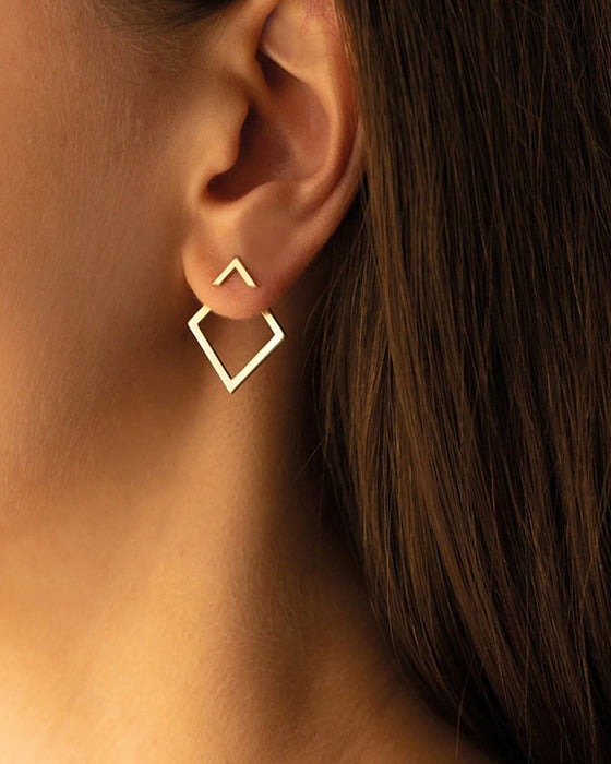 Boucles d'oreilles simples et élégantes en forme de diamant
