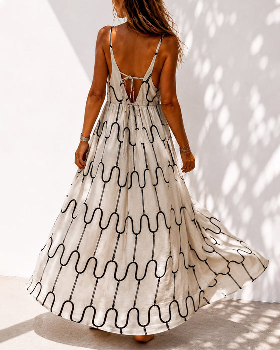 Robes Noir Et Blanc Rayure Ondulée Bretelle Spaghetti