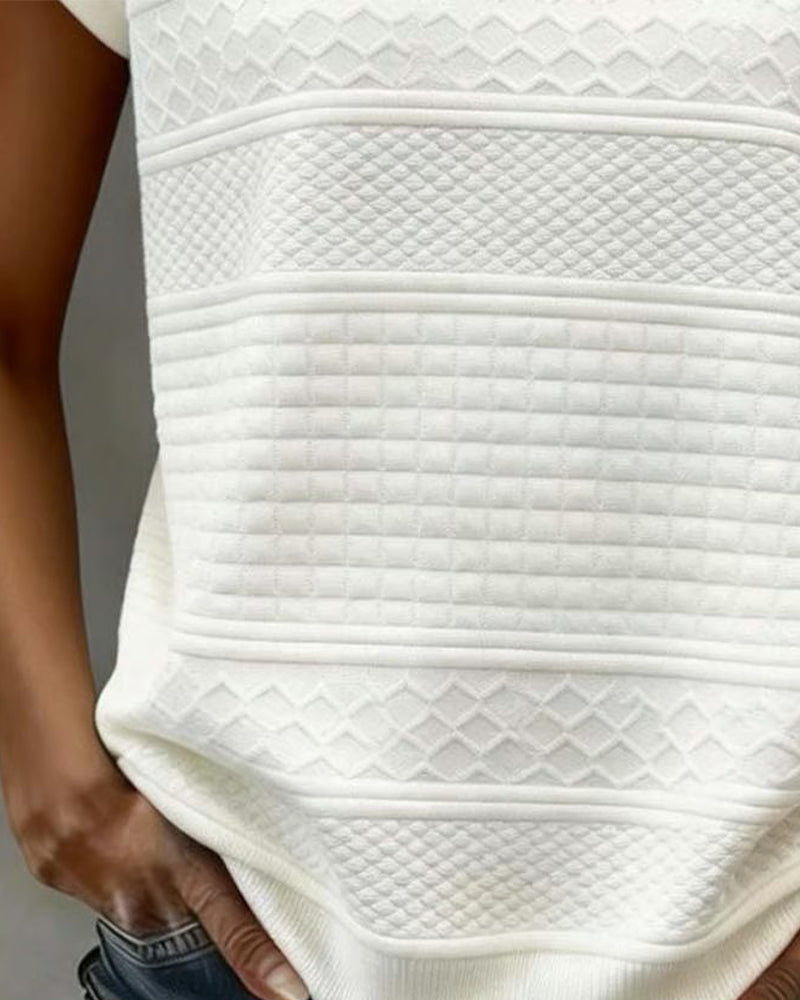 T-Shirt Manches Courtes À Col En V Boutonné Avec Motif Câblé