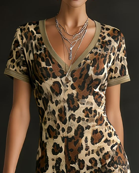 Robe Léopard Imprimé Patchwork Col V Ajusté