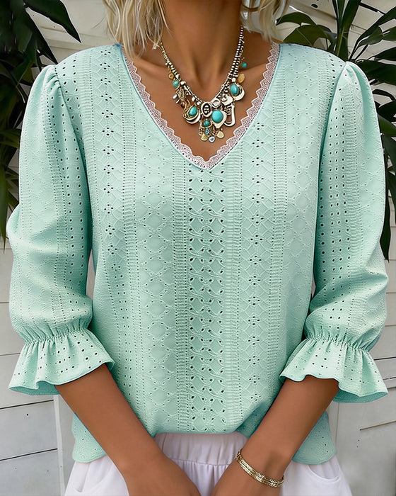 T-shirt Élégant Col V Dentelle Découpe