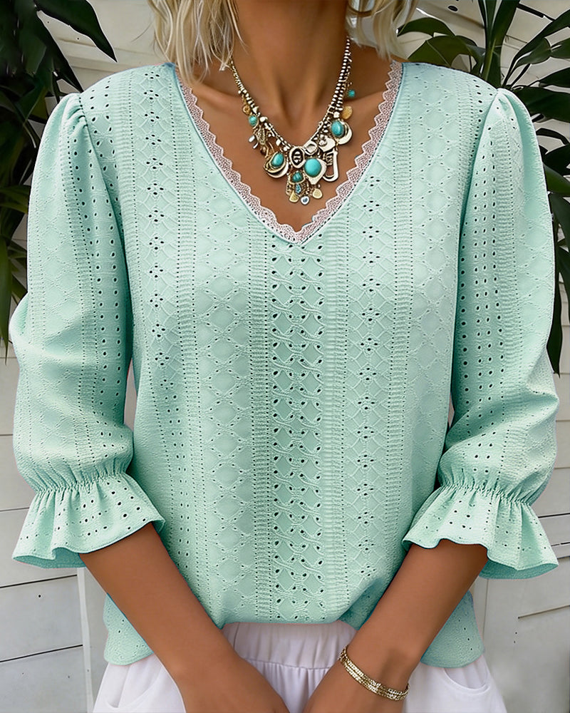 T-shirt Élégant Col V Dentelle Découpe