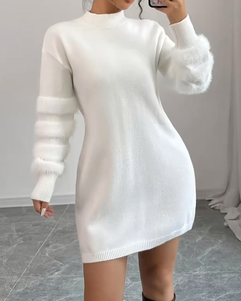 Robe Élégante Et Stylée À Col Haut