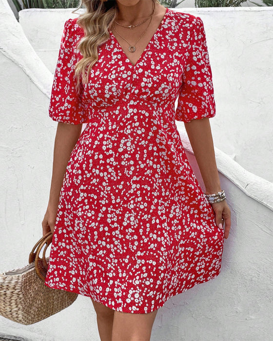 Robe Fleurie Col V Courte