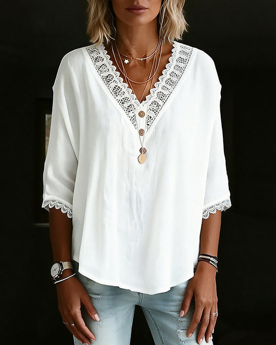 Blouse Dentelle Col-V Manche Trois-Quarts