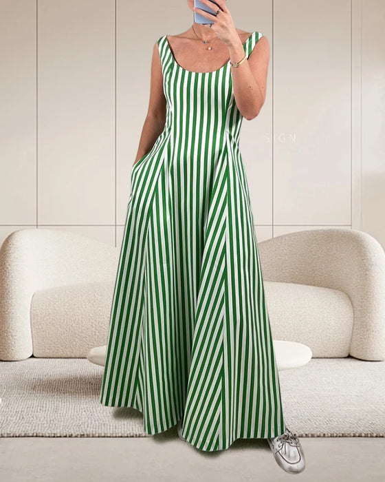 Robe décontractée à poches sans manches imprimée à rayures verticales