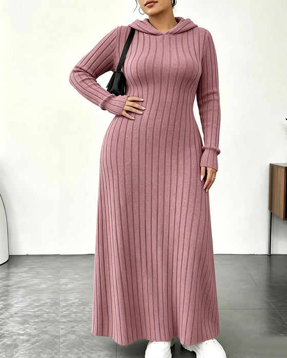 Robe Capuche Poche Côtes Ajustée