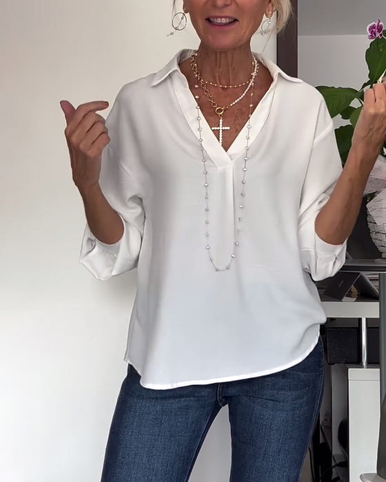 Haut simple à manches longues et revers de couleur unie