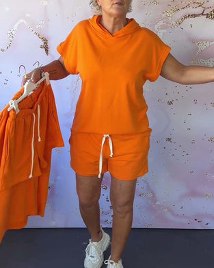 Ensemble ample à capuche et manches courtes de couleur unie