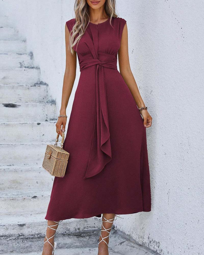 Robe Unie Taille Cintrée Nœud