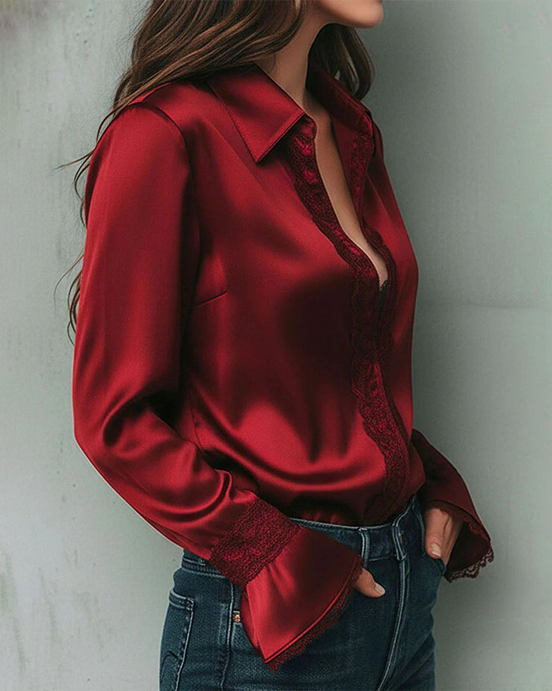 Blouse Satin Dentelle-Insérée Revers