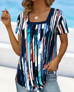 T-shirt Manches Courtes Col Large Imprimé