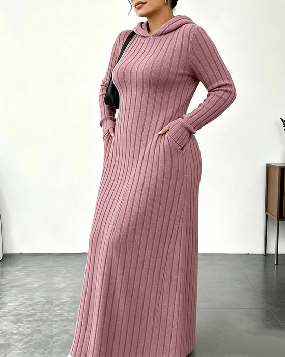 Robe Capuche Poche Côtes Ajustée