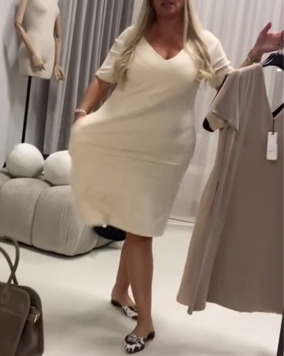 Robe Élégante Et Tendance À Col En V