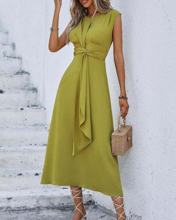 Robe Unie Taille Cintrée Nœud