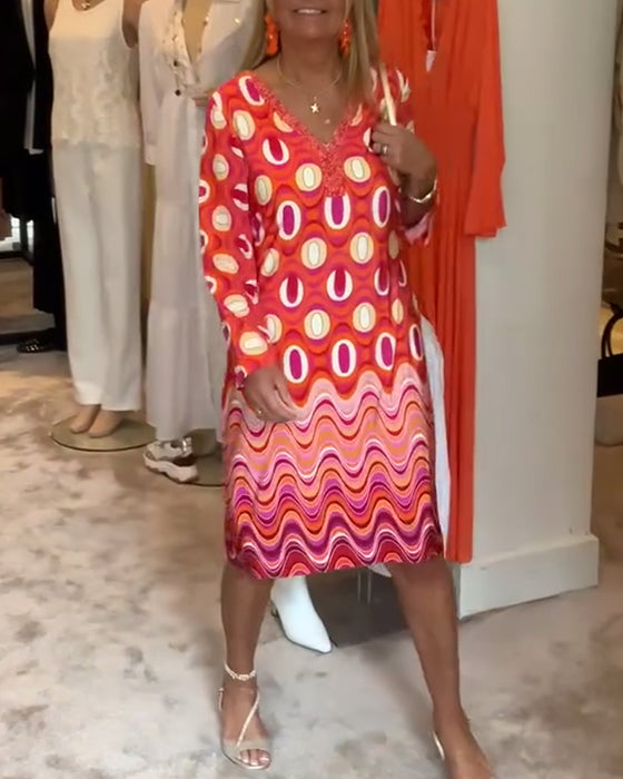 Robe décontractée ample imprimée à col en V et à manches longues