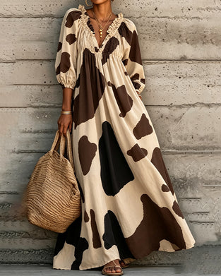 Robe Froncé Col V Volant