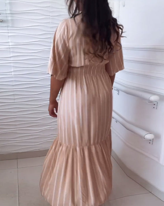 Robe décontractée à rayures et cordon de serrage