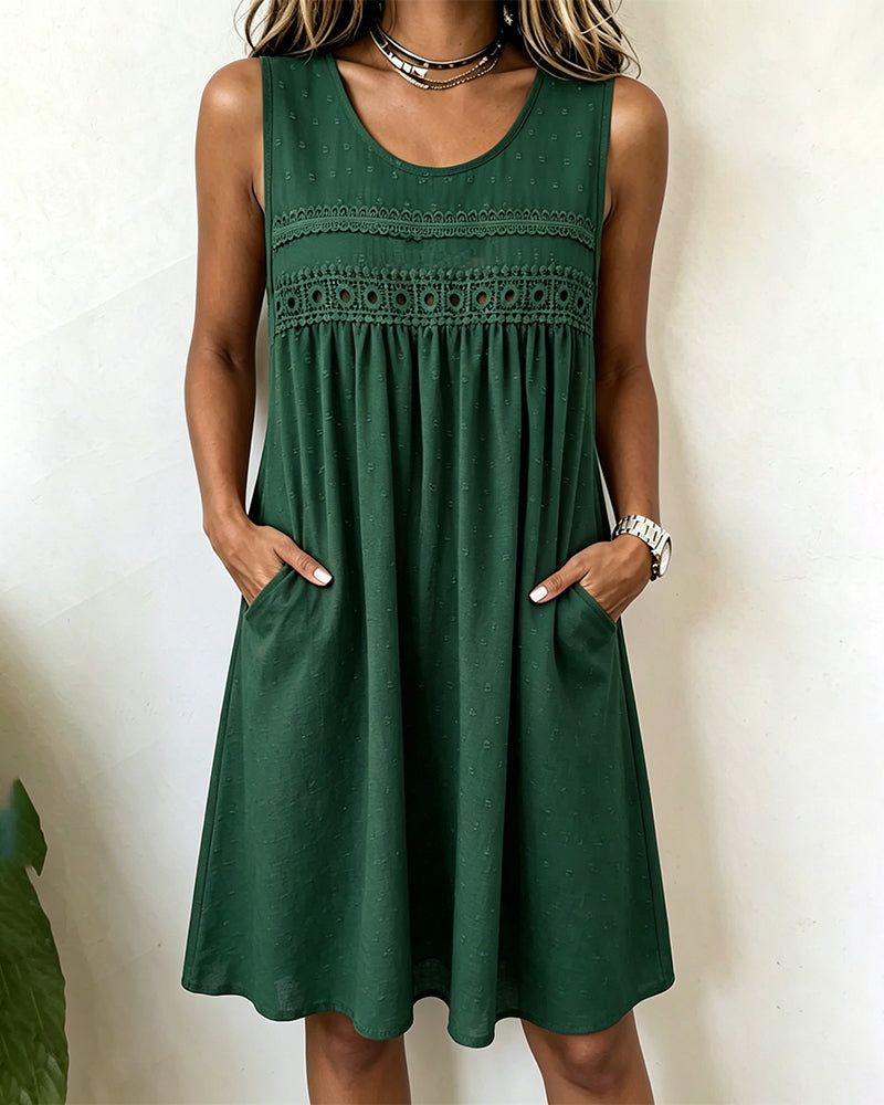 Robe Découpée Dentelle Sans Manches