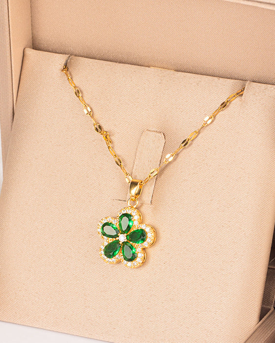 Collier pendentif rotatif à 360° à cinq pétales de fleur