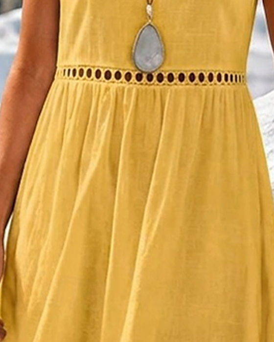 Robe Découpé Taille Col Rond Coupe A Longue