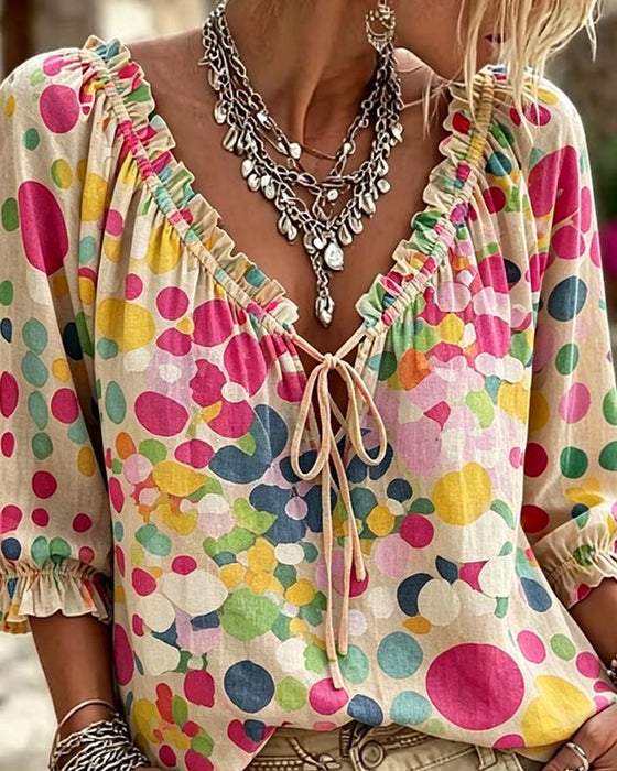 Blouse Col V À Pois À Lacets
