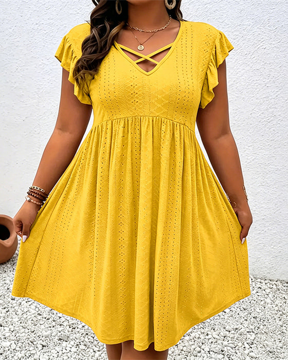 Robe Unie Ajourée Manche Feuille De Lotus