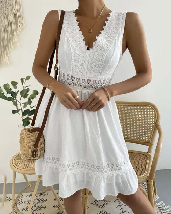 Robe Unie Dentelle Dos Nu