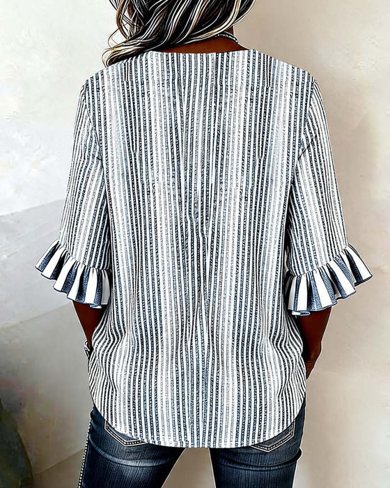 Blouse Rayée À Manches À Volants