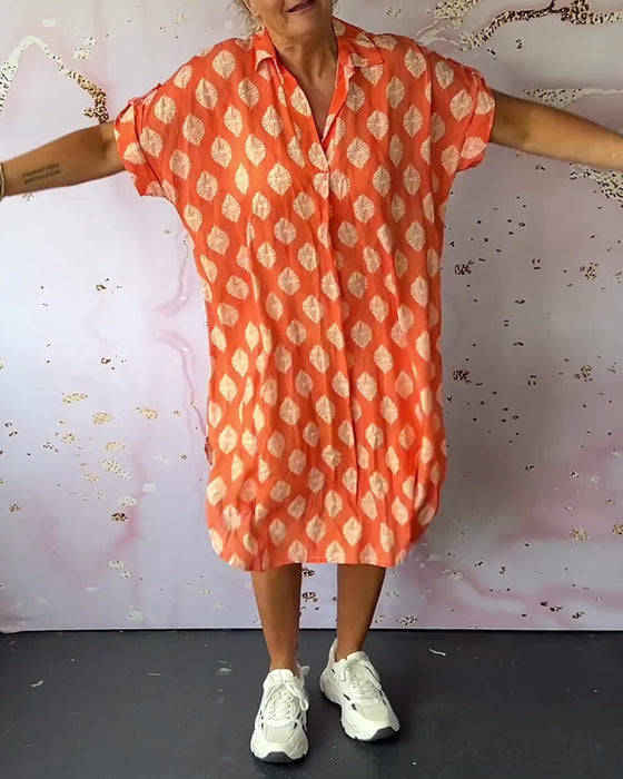 Robe ample à revers et manches courtes