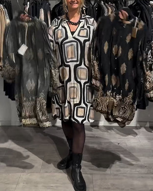 Robe Ample À Col En V Et Imprimé Géométrique