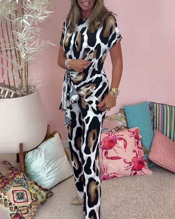 Ensemble deux pièces décontracté à lacets et imprimé léopard