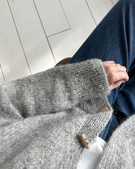 Cardigan uni à col montant et boutons en corne