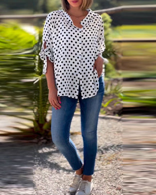 Chemisier avec imprimé à pois et demi-manche
