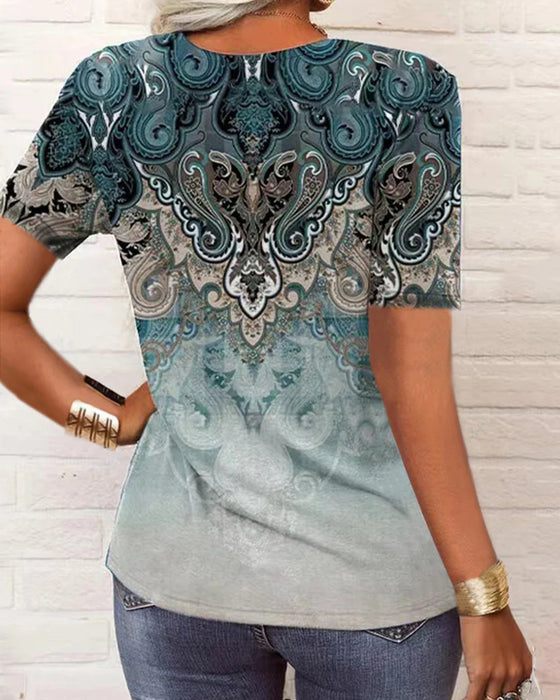 T-shirt manches courtes col v imprimé