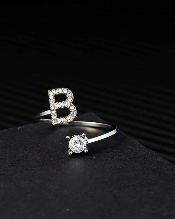 Bague ouverte en zircone avec initiales