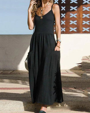 Robe à fines bretelles plissée à poche