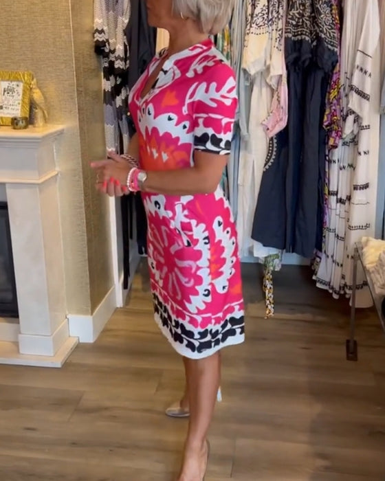 Robe imprimée col V à manches courtes