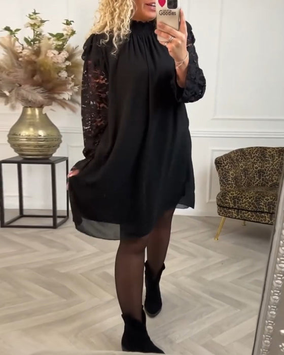 Robe élégante sans manches avec dentelle