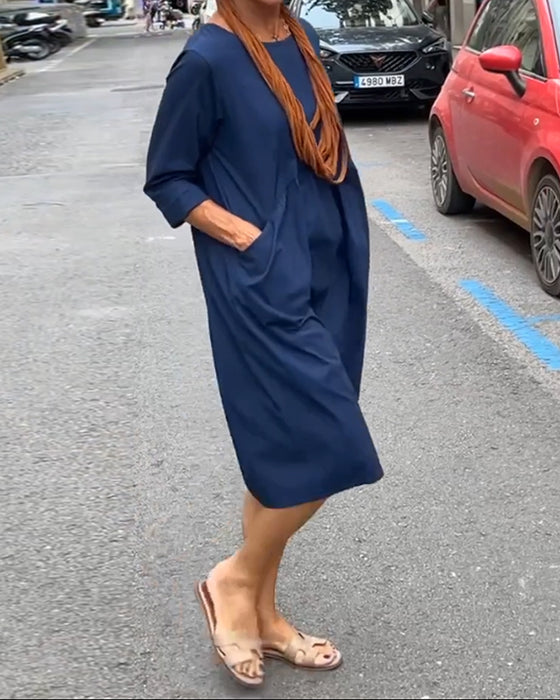 Robe de cou rond avec des poches