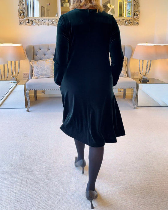 Robe en velours avec poches et encolure ronde