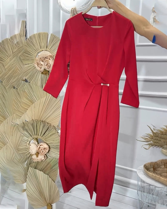 Robe longue romantique de couleur unie à col rond