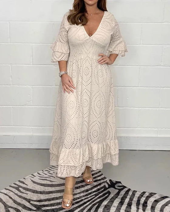 Robe taille haute ample à col en V de couleur unie