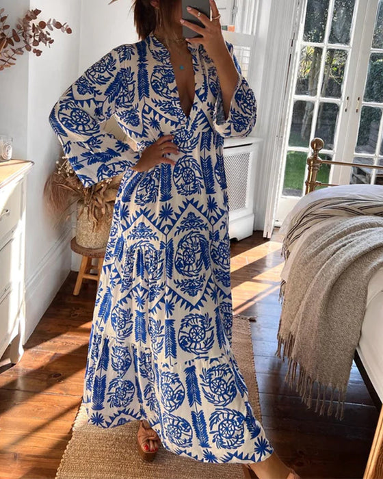 Robe à manches longues avec col en V